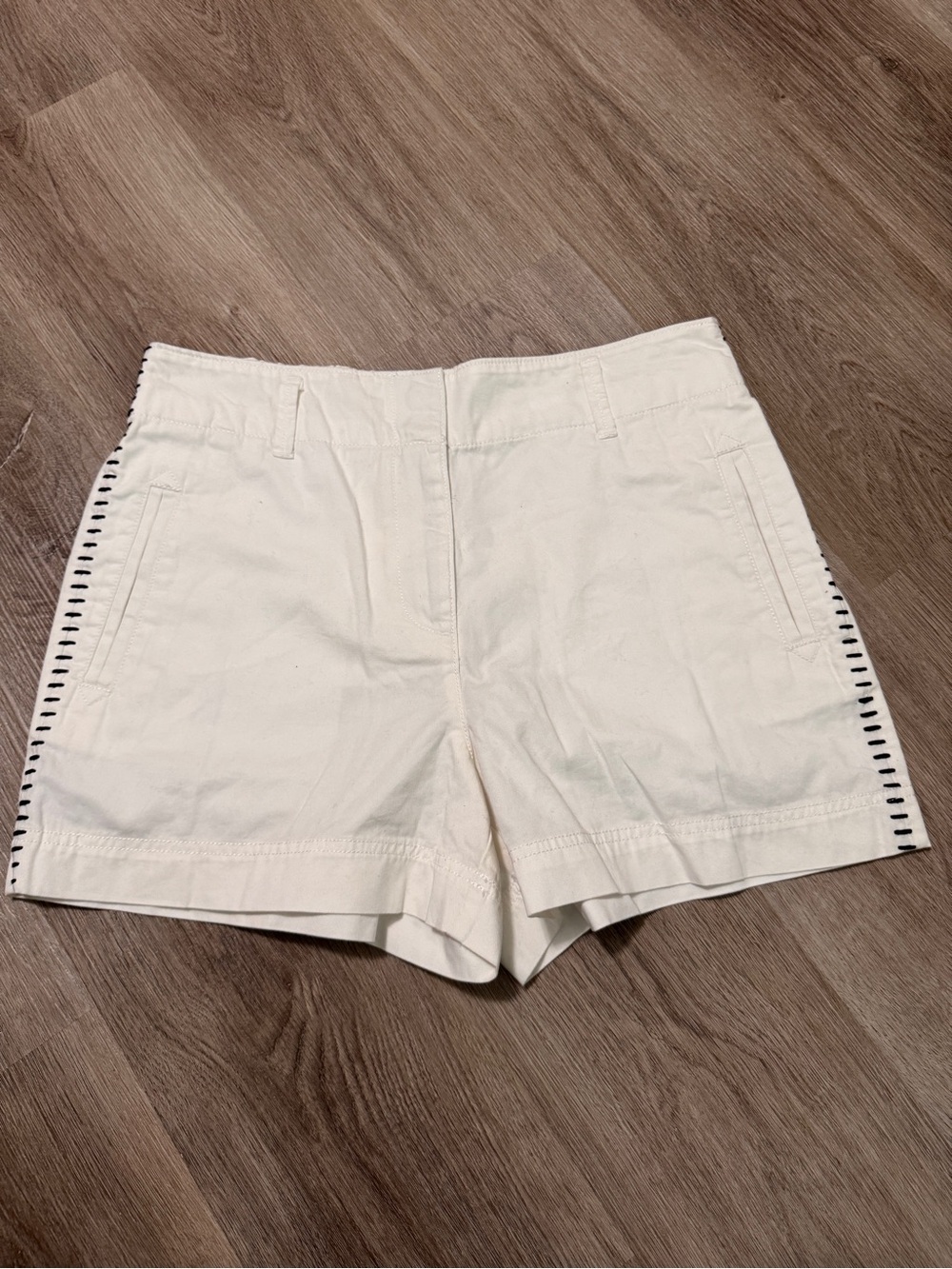 Loft The Waist Short White 8 High Waist Navy Stitching